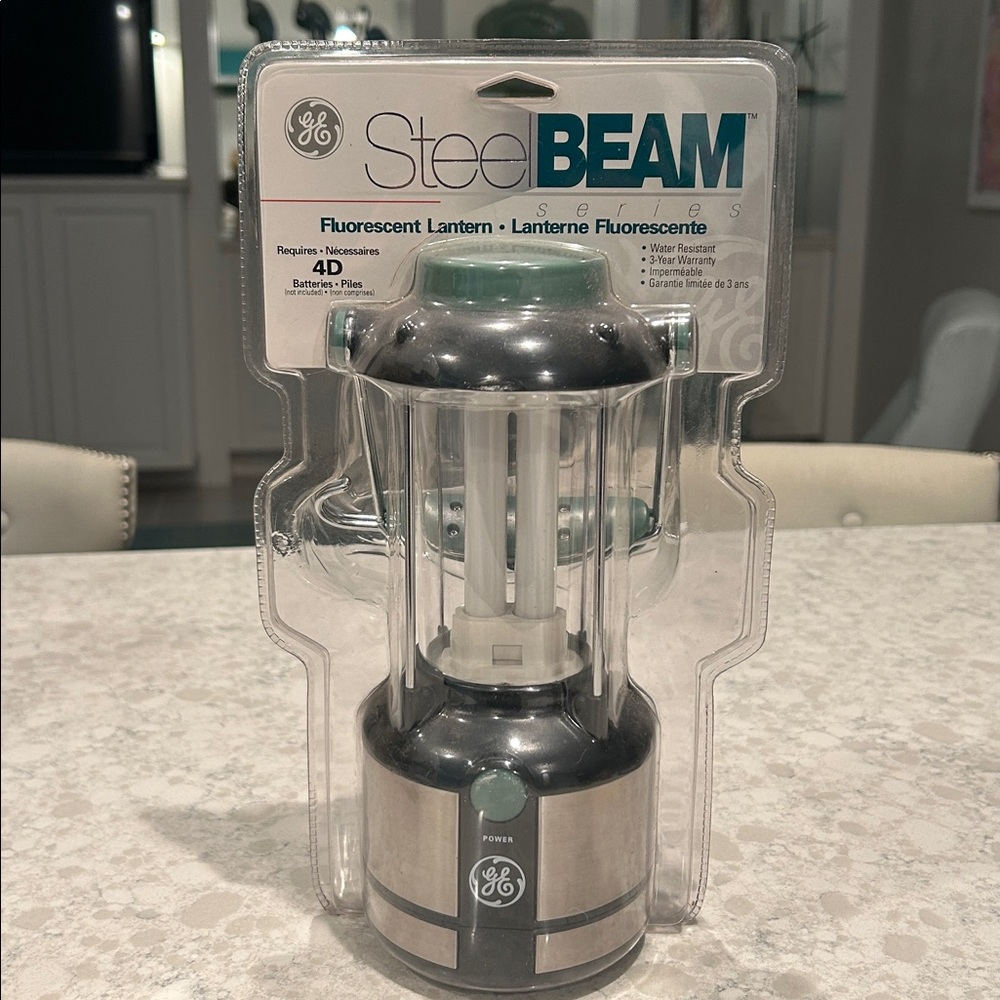 NWT - GE SteelBEAM Fluorescent Lantern for Camping